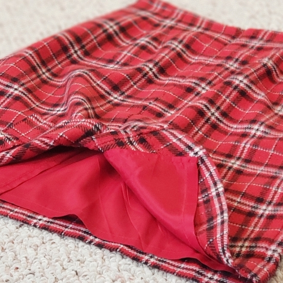 JG Hook Red Plaid Pencil Skirt Hidden Zip Sz 6P - Picture 9 of 10